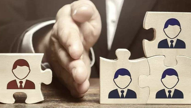 小鹏,理想,汽车,投资,裁员