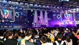 虚拟偶像折叠：大厂新晋工具人