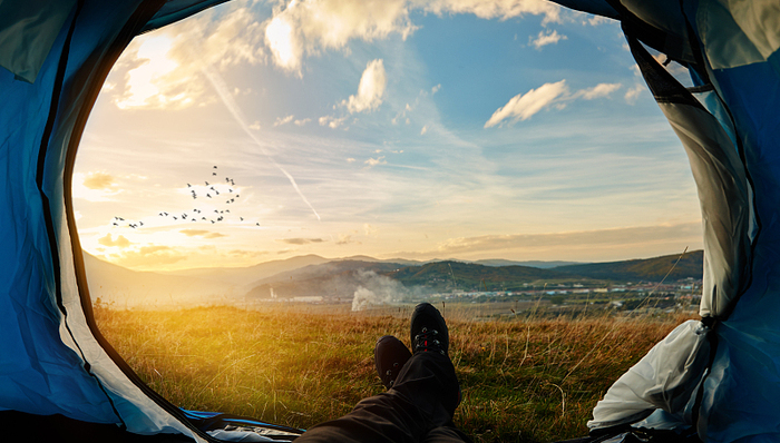 昨日电视购物，今日露营滑雪…回回都上当，当当不一样｜不宜高调