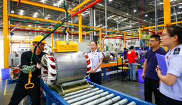 消費 vs 投資：穩(wěn)增長穩(wěn)就業(yè)誰該打“前鋒”？