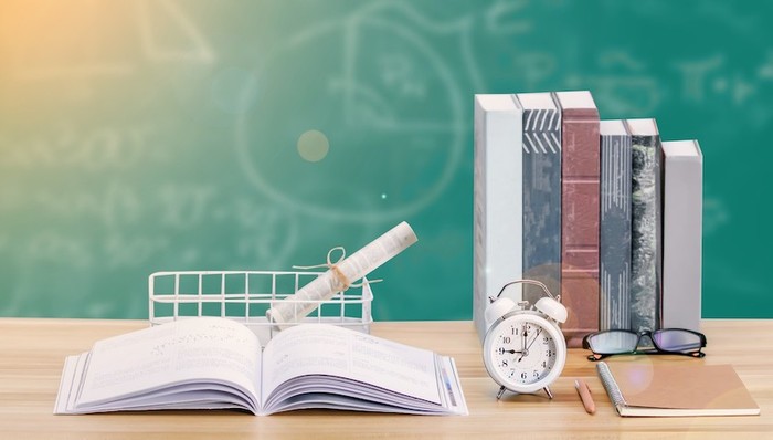 疫情防控，新闻发布会，返校复学，大众出租，中小学，常态化防控