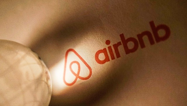 Did Airbnb slam the door in the hosts’ faces?