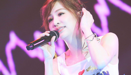 40岁王心凌爆火，中年男粉能扛起芒果超媒的市值吗？