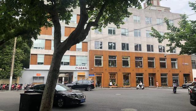 上海最具代表性的网红街区，用鲜花与艺术重新迎客