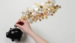 這屆年輕人，轉(zhuǎn)頭迷上債基？