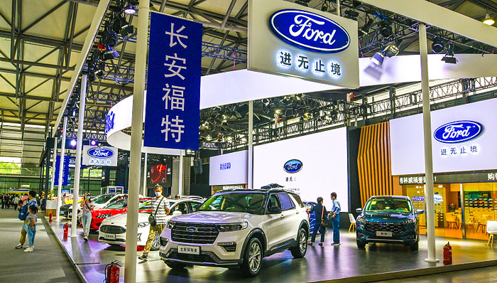 拥有多年销售经验的高管也难以拯救长安福特，市场、销售及服务副总裁陆逸入职仅1年后离职