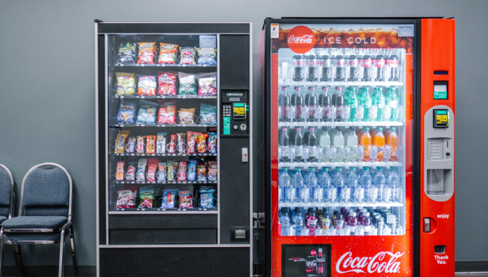 友宝在线,自动售货机,融资