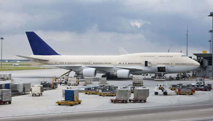 东方航空,联想控股,东航物流