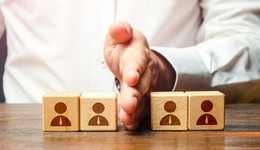 知乎10天裁撤超400人，波及商业化等多个业务线