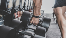 IPO雷达｜与小米系对赌的力玄运动：家族系关联交易频繁，自主品牌有“挂羊头卖狗肉”之嫌