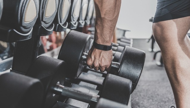 IPO雷达｜与小米系对赌的力玄运动：家族系关联交易频繁，自主品牌有“挂羊头卖狗肉”之嫌