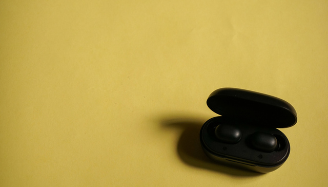 一季度全球TWS耳机出货量增17%，前三厂商除苹果外均有下滑