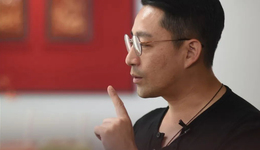 汪小菲：男孩四十