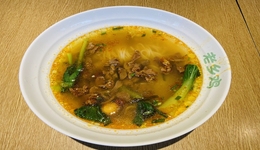 IPO雷达｜老乡鸡冲“中式快餐第一股”，三年1.6万员工未缴纳社保