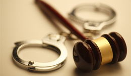 弟弟还在监狱，哥哥又被刑拘！董事长接连出事的尚纬股份连续跌停，资金扎堆出逃