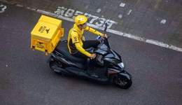 即时零售：京东守美团攻，一场新的零和游戏已就绪