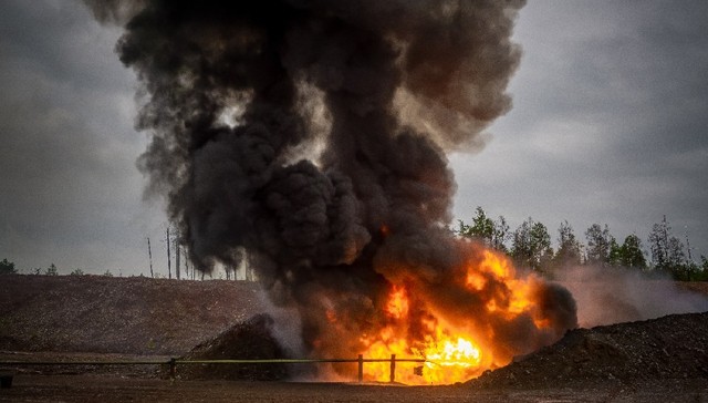 茂名石化化工分部因罐泵泄露着火，一人受伤、两人失联