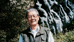 蓝天野生前谈离休生活：比在职的时候还要忙