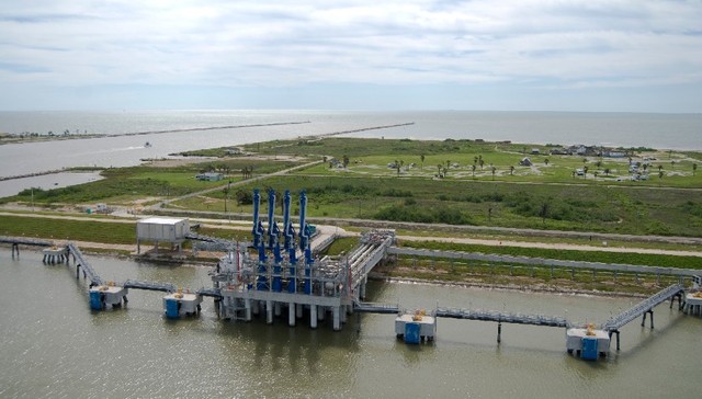 美国LNG工厂爆炸后停产，欧洲天然气期货价飙涨