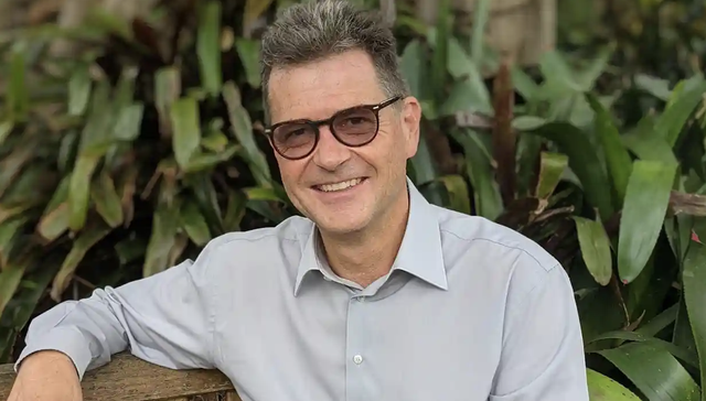 澳大利亚文学奖入围作品被指抄袭阿列克谢耶维奇，作者为“无意之举”道歉后被除名