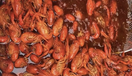 夜宵外賣(mài)生意經(jīng)，喂飽了年輕人