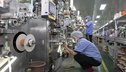 5月企業(yè)中長期貸款增量環(huán)比翻番，穩(wěn)增長政策改善預(yù)期