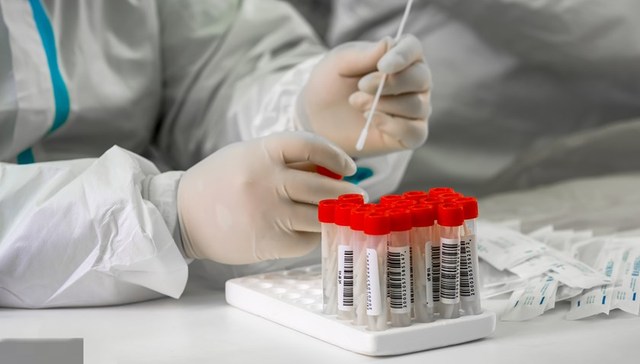 加强核酸采样质量控制，国务院联防联控机制印发采样人员培训方案