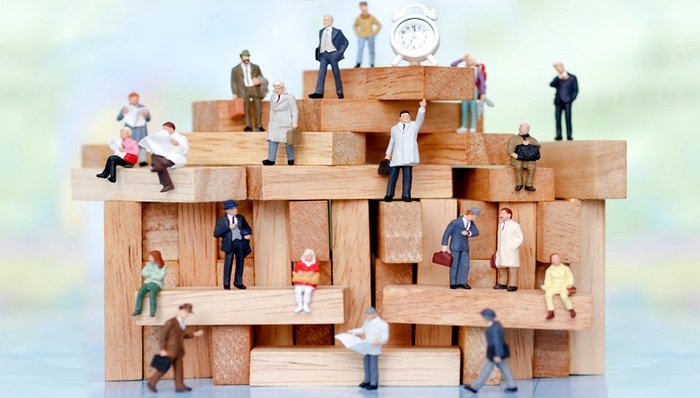 巨星传奇,微商,上市,周杰伦概念股