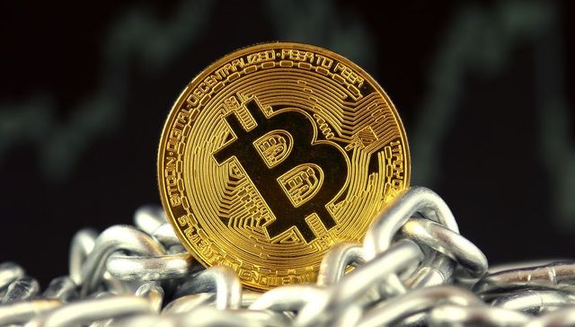 币圈“大血洗”，比特币以太坊较历史高位跌超七成，险守2万及1000美元关口