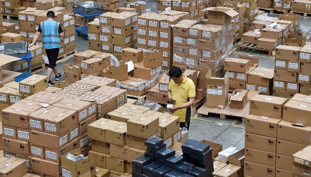 Companies compete on logistics for this year’s 6.18 sales festival