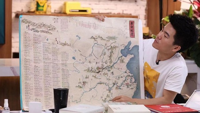 An English teacher turns into online promoter