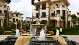 转型金融业务失利，房企大名城重操旧业，投资近百亿重仓上海