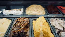 冰淇淋“贵”时代，大众情怀如何定价？