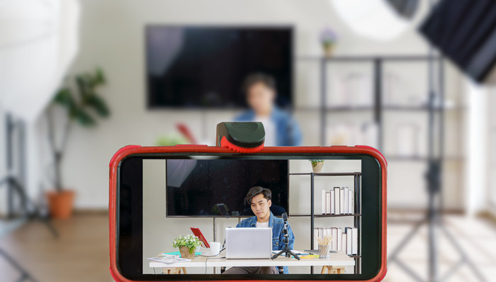 6天4板、今年直播销售额1.49亿，豆神教育“债台高筑”的局面能缓解吗？