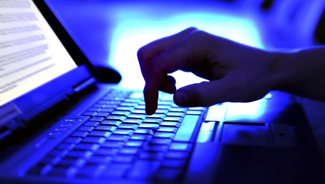 直通部委 | 最高检：打击“内鬼”泄露个人信息 教育部：小学净入学率达99.9%以上