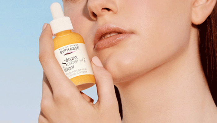 拉拉米,美妆,代运营,跨境,丽人丽妆,天猫,上市