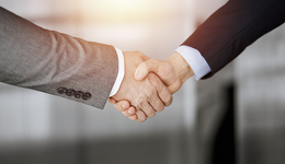 央企旗下國新資本正式成為華融證券實控人，受讓71.99％股權(quán)獲證監(jiān)會核準(zhǔn)