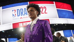 NBA选秀魔术状元签选中班切罗，三名中国球员落选