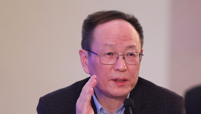 王一鸣：下半年中国经济面临六大挑战，建议上调赤字率或发行特别国债