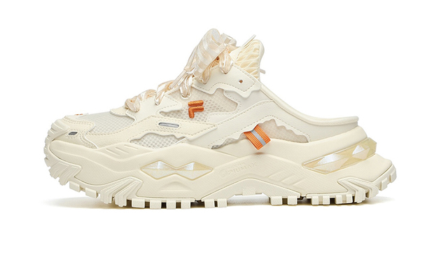 一周运动新品 | FILA潮牌推“硬糖”穆勒鞋，索康尼联名潮流买手店