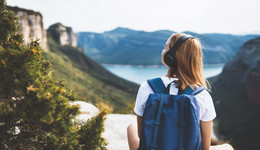 部分海外院校接受高考成绩申请，名校要求至少超一本线