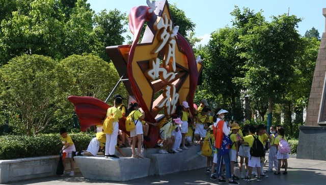 江西赣州创新红色旅游模式，高科技打造沉浸式互动体验