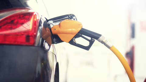 成品油价迎年内“第二降”，加满一箱油少花12.5元