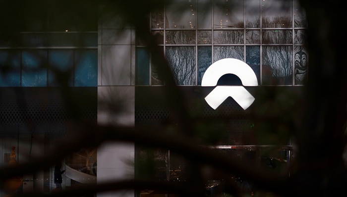 透支未来收入、超额出售BaaS电池、移出电池减值费用，蔚来做空报告指向这三个核心问题