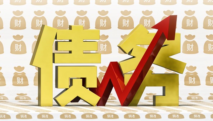 开课吧创始人回应欠薪：每个月现金流缺口约一亿，规模将缩至千人内