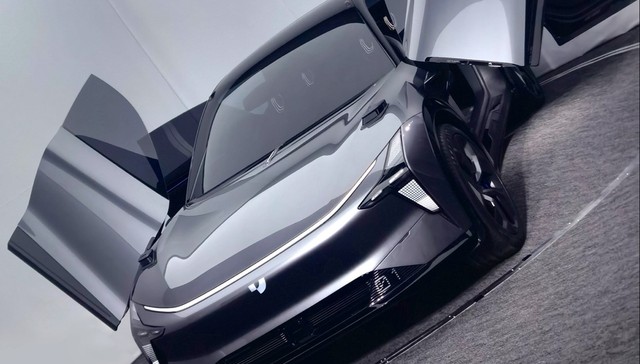 集度回应“吉利退出投资”：吉利与百度共同持股比例不变