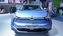 哪吒“向上”爬坡，周鸿祎中途下车？