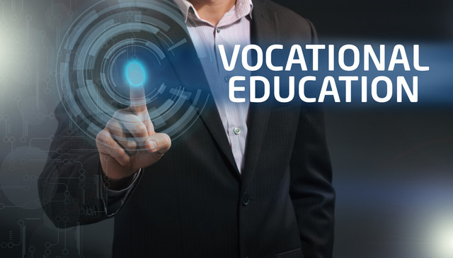 【评论】“中考落榜生”论调既不符合事实，也不利于职校生积极规划