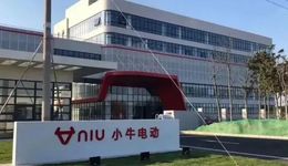 市值“膝盖斩”，小牛电动高端之路走不通？