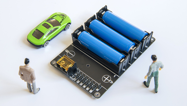 1至5月全球电动车电池装机量前十名中六家中国公司，欣旺达同比增长近8倍